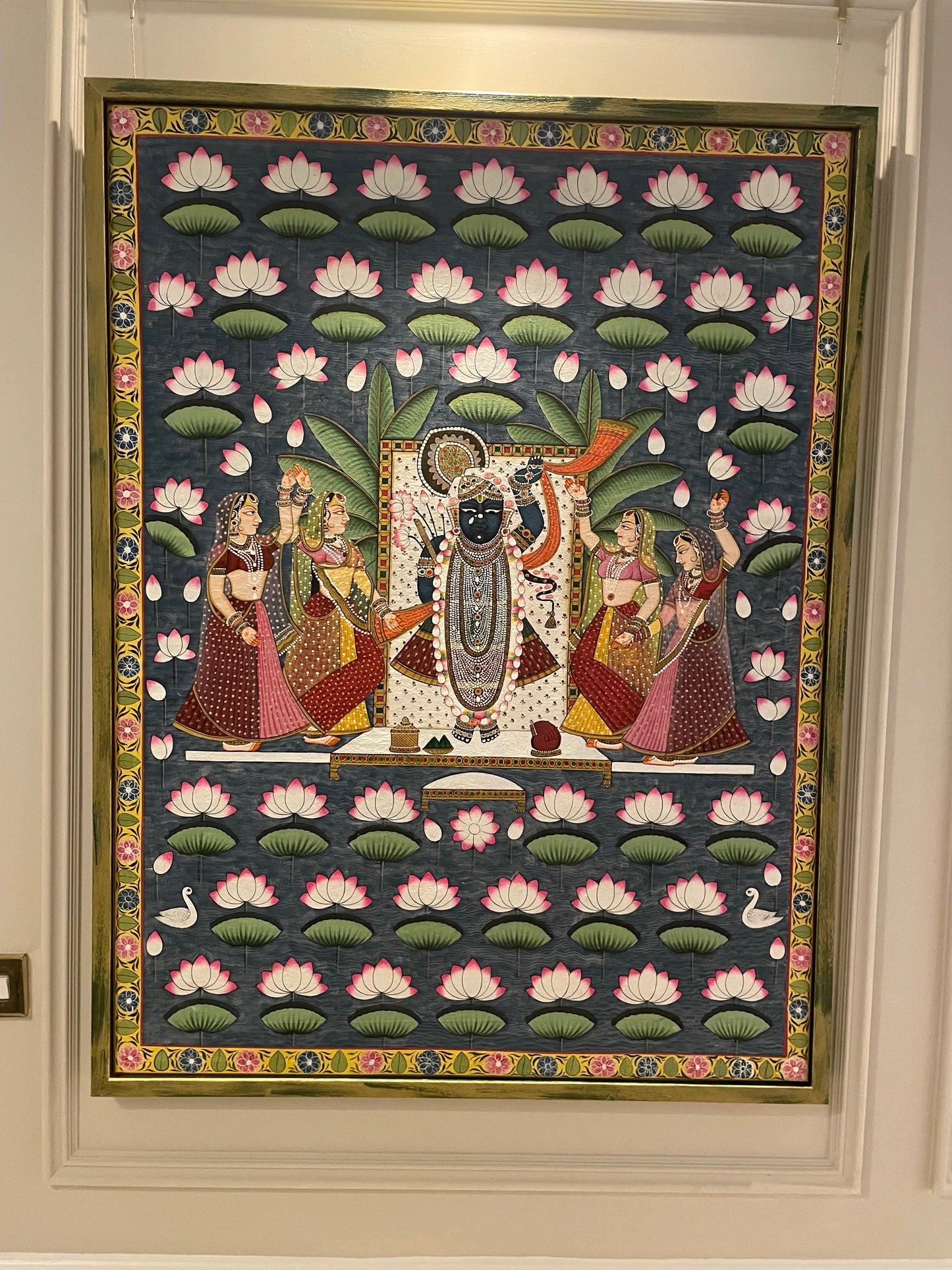 Shrinathji with Gopis in Emerald